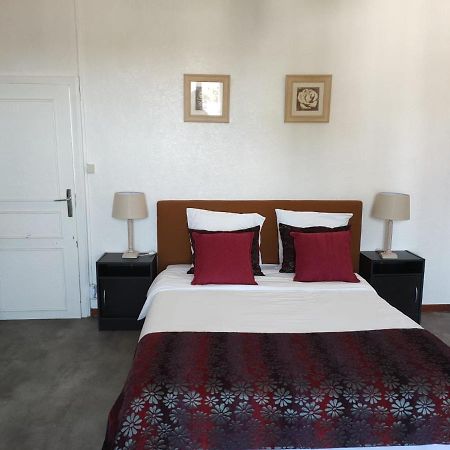 Bed and Breakfast Cafe De France Оза Экстерьер фото